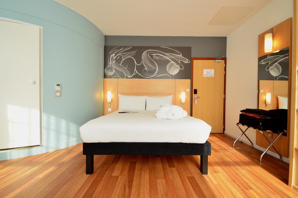 Ibis Edinburgh Centre South Bridge - Royal Mile Ξενοδοχείο Εξωτερικό φωτογραφία