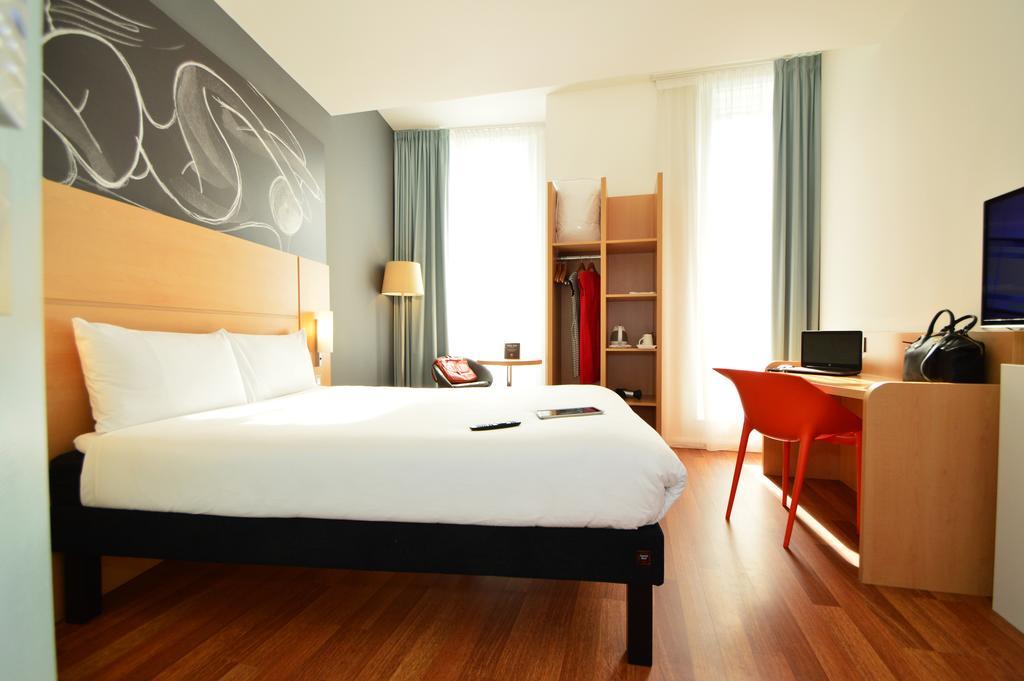 Ibis Edinburgh Centre South Bridge - Royal Mile Ξενοδοχείο Εξωτερικό φωτογραφία
