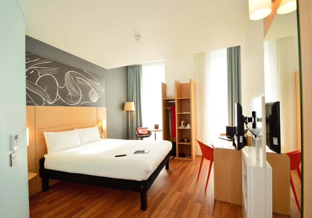 Ibis Edinburgh Centre South Bridge - Royal Mile Ξενοδοχείο Εξωτερικό φωτογραφία
