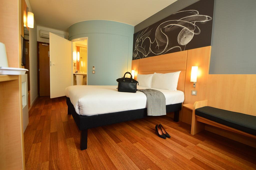 Ibis Edinburgh Centre South Bridge - Royal Mile Ξενοδοχείο Εξωτερικό φωτογραφία