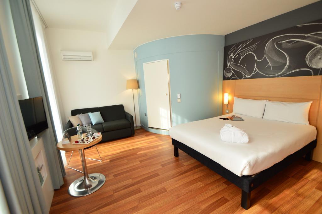 Ibis Edinburgh Centre South Bridge - Royal Mile Ξενοδοχείο Εξωτερικό φωτογραφία