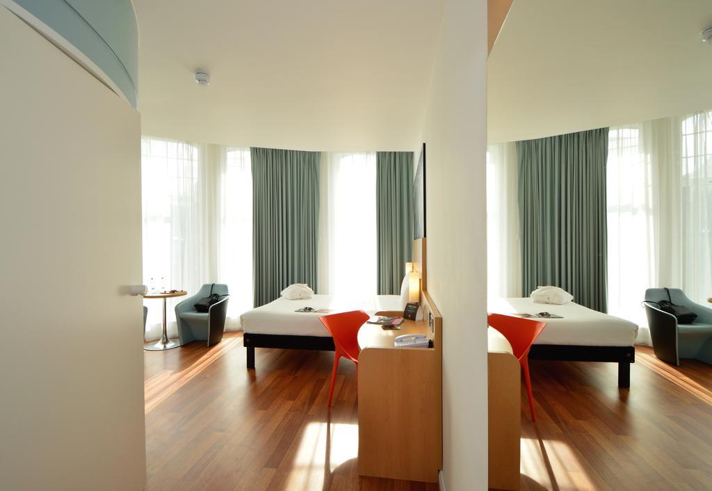 Ibis Edinburgh Centre South Bridge - Royal Mile Ξενοδοχείο Εξωτερικό φωτογραφία